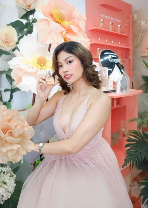 Lawra “Sparks” Eco-1